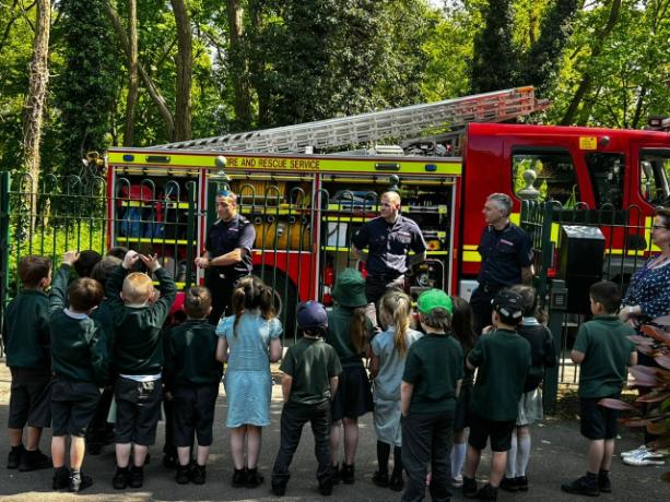 fire engine-85380_20241127111917785